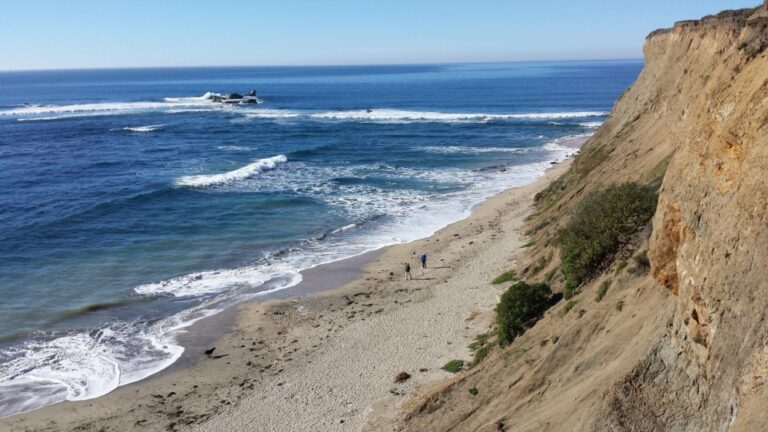 Mavericks beach Half moon bay 768x432